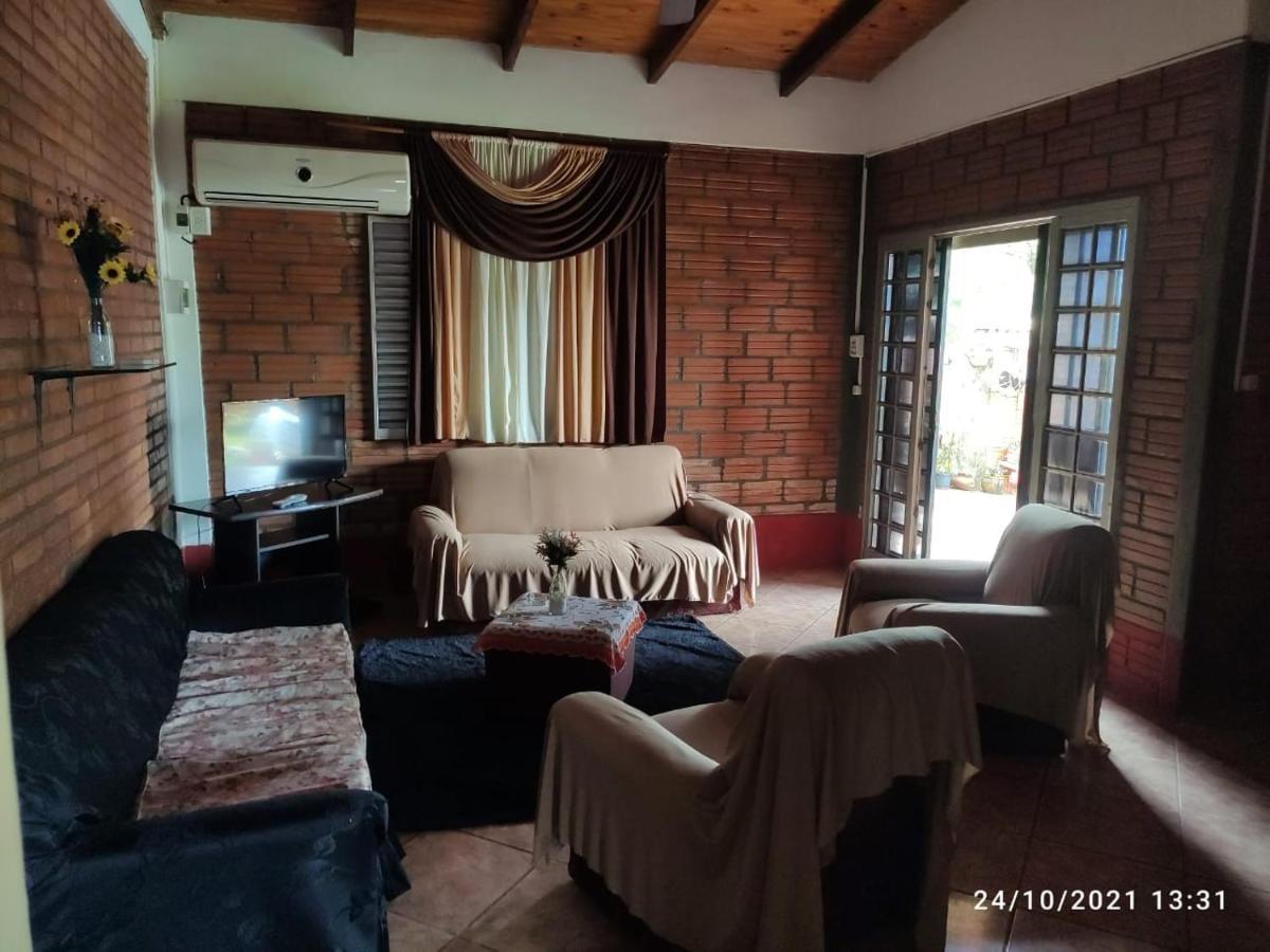 Iguazu Alojamiento "La Casa" Puerto Iguazu Ngoại thất bức ảnh